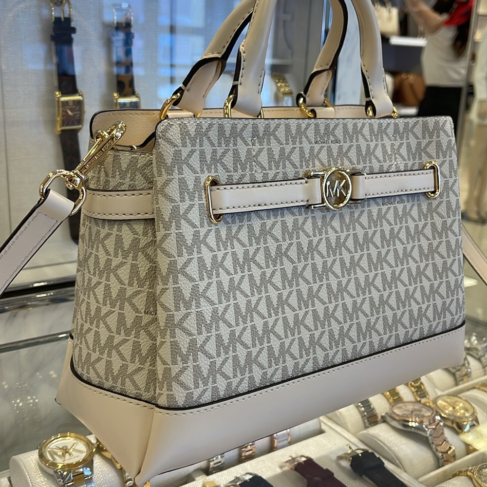 Michael Kors Reed Small Belted Logo Satchel Crossbody Purse 
Light Cream Mlt
NWT